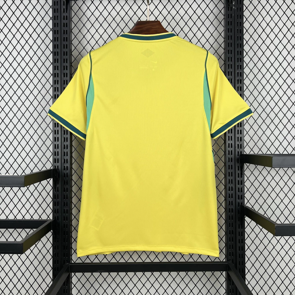 Camisa da Seleção Brasileira amarela modelo titular torcedor — foto 2