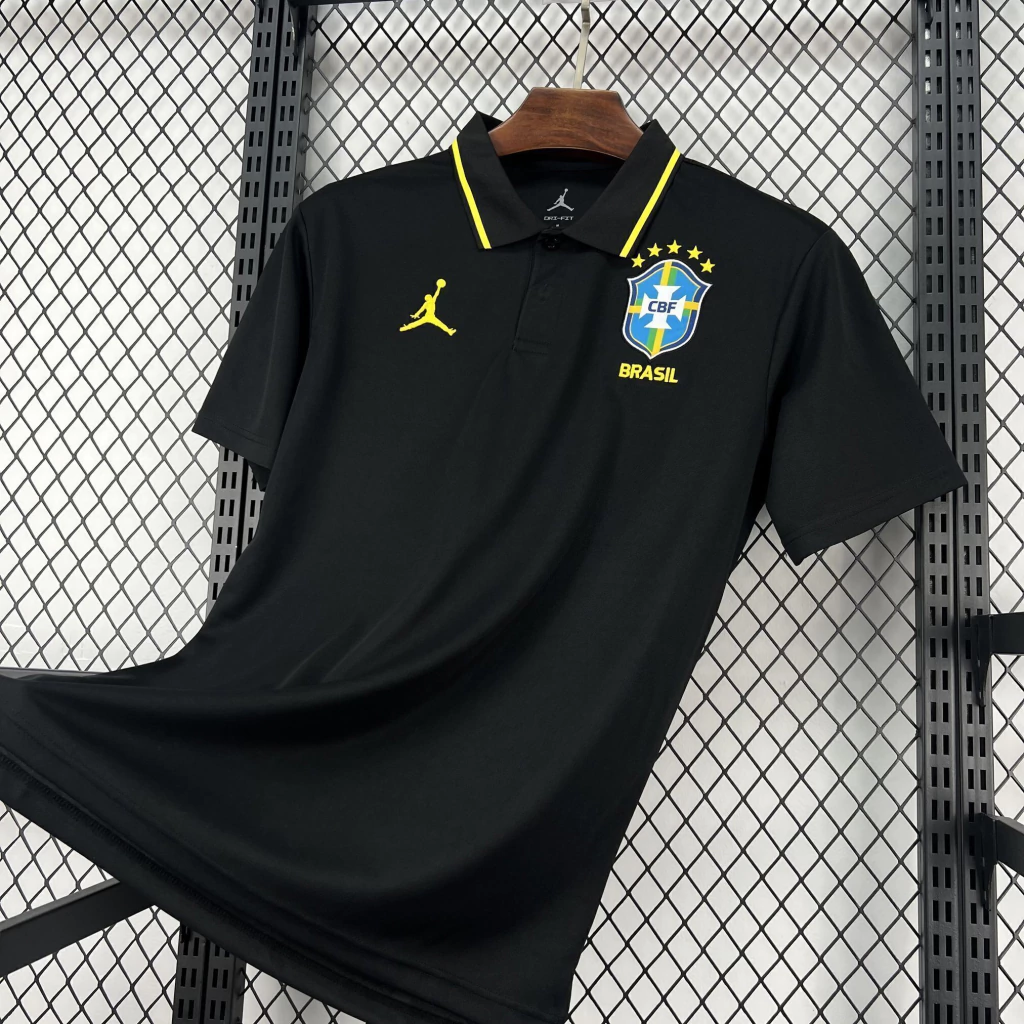 Camisa polo da Seleção Brasileira com escudo bordado — foto 3